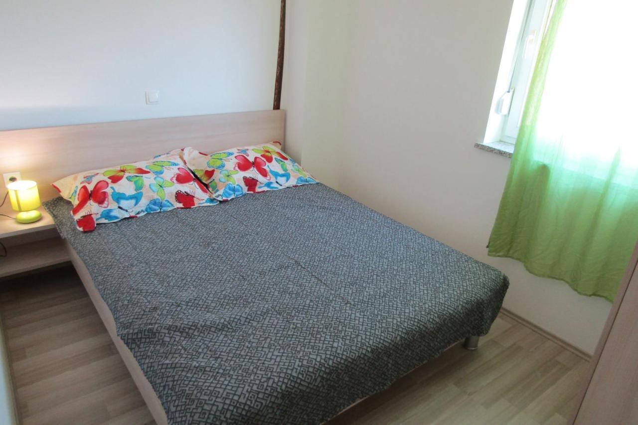 קרק Apartment Morozin מראה חיצוני תמונה
