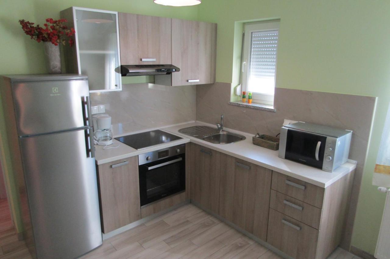 קרק Apartment Morozin מראה חיצוני תמונה