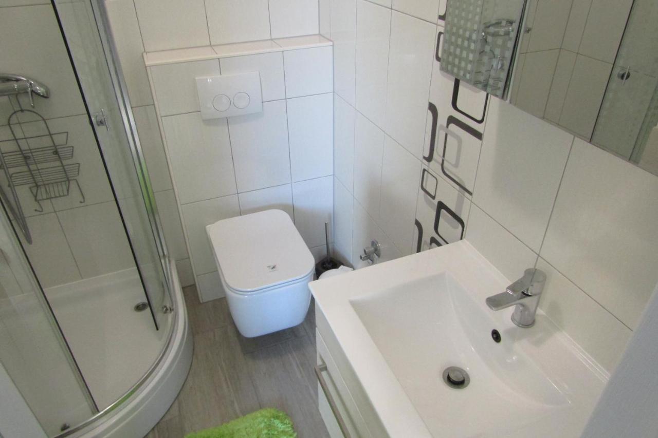 קרק Apartment Morozin מראה חיצוני תמונה